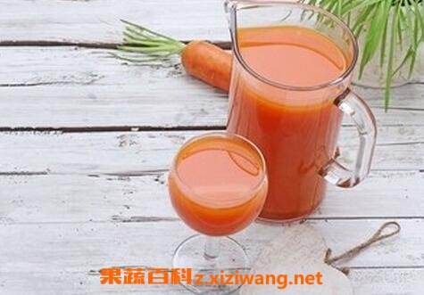 红萝卜汁的功效与作用 喝红萝卜汁的好处_萝卜