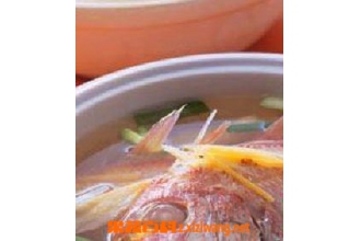 山竹石斛生鱼汤做法步骤