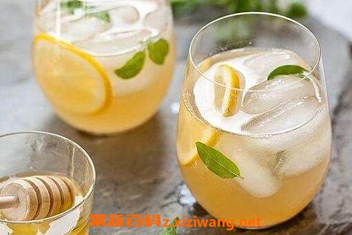柠檬水如何泡 柠檬水的正确泡法与功效