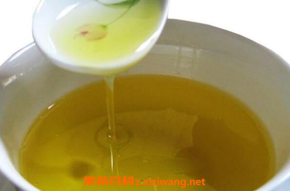 油茶籽油油茶籽油旳功效与作用_吃油茶籽油旳好处