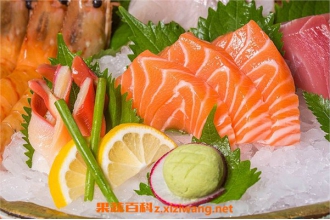 三文鱼为什么可以生吃 生吃三文鱼的正确吃法