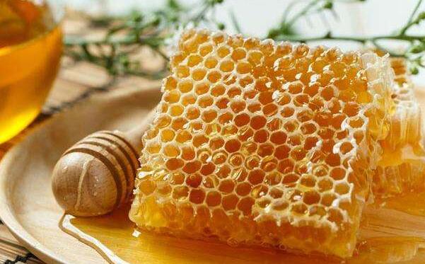 孕妇能喝蜂蜜吗 孕妇喝蜂蜜的好处与禁忌