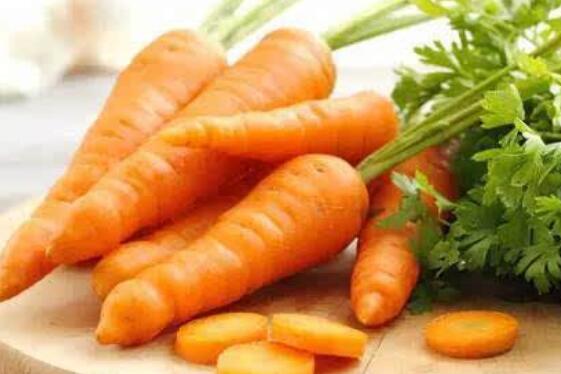 胡萝卜不能和什么一起吃 吃胡萝卜的禁忌