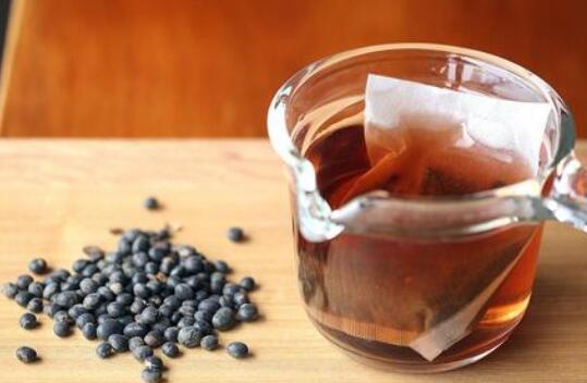 黑豆茶的功效与作用 喝黑豆茶的好处