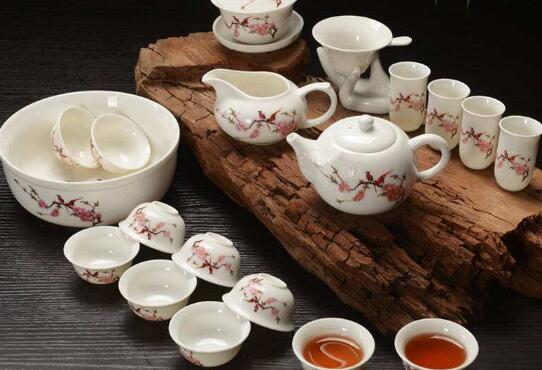 德化白瓷茶具优点和缺点