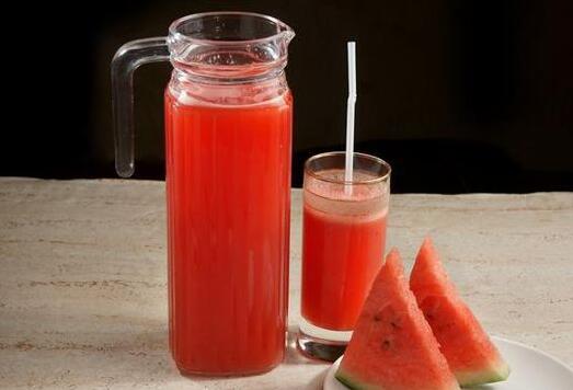 如何正确的榨西瓜汁 西瓜汁怎么做最好喝