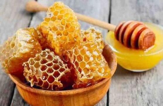 蜂巢怎么吃 蜂巢的正确吃法