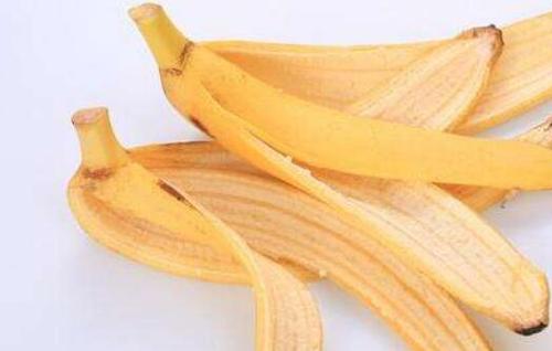 香蕉皮擦脸有什么好处 香蕉皮的用途