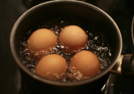 鸡蛋煮几分钟能熟 正确的煮鸡蛋要几分钟